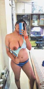 horny desi big tits housewife nude selfies 019