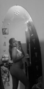 horny desi girlfriend nude selfies