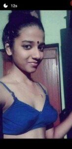 horny tamil aunty nude mirror selfies collection 001