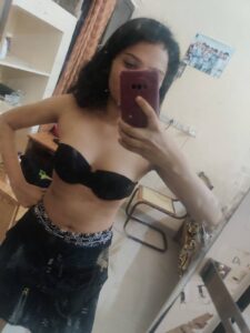 young desi college girl shweta nude selfies 003