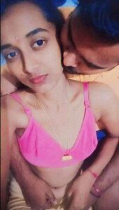 young tamil girlfriend nude with her lov 005