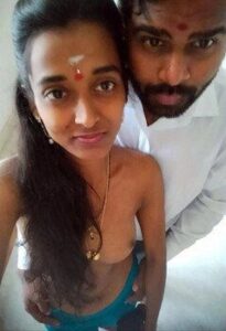 young tamil girlfriend nude with her lov 010