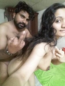 horny mallu girlfriend nude xxx photos 009