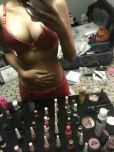 nerdy desi girl nude selfies leaked 003