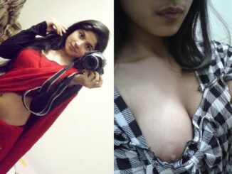 sexy indian girl shows her round boobs