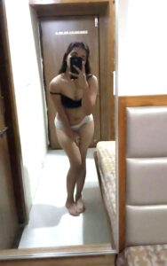 traditional desi beauty leaked nude selfies 015