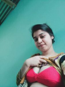 beautiful desi young wife with huge boobs 004