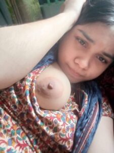 beautiful desi young wife with huge boobs 025