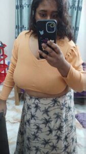 chubby bangla boudi nude selfies