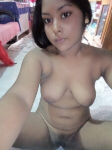 cute desi bihari girl nude boobs and pussy 009