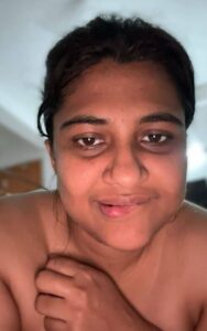 horny desi bhabhi taking nude selfies 003