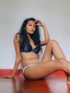 naughty tamil girlfriend nude leaked selfies 008