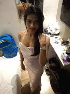 skinny desi girlfriend nude after shower photos 008