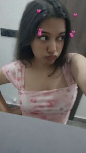 sweet desi teen girlfriend leaked nude selfies 001