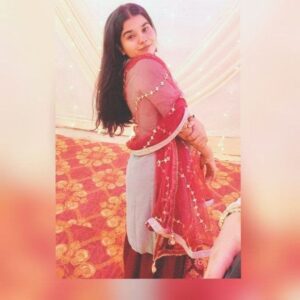 young desi wife show nude selfies 001
