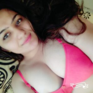 beautiful desi wife in saree and nude 004