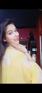 sexy but slim indian girl nude selfies