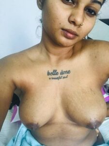 sexy indian girl nude home photos leaked 024