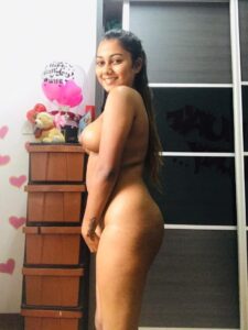 sexy indian girl nude home photos leaked 033