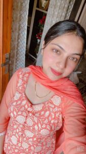sexy young indian wife nude pics from honeymoon