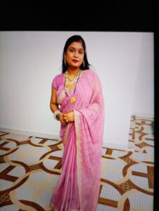 chubby desi aunty milky naked tits 001