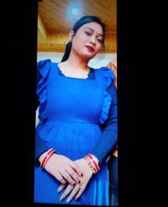 chubby desi aunty milky naked tits 004
