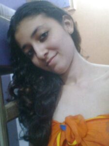 cute desi girl shower nude pictures 006