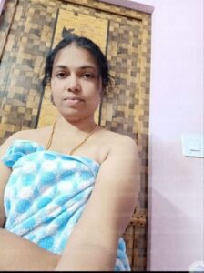 desi housewife hot sex photos with lover 001