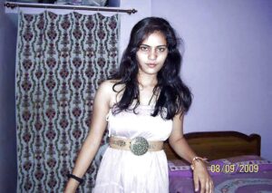 hot punjabi wife naked leaked photos