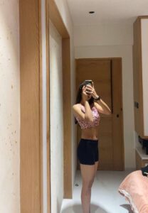 hot nri girl naked selfies in star hotel 013
