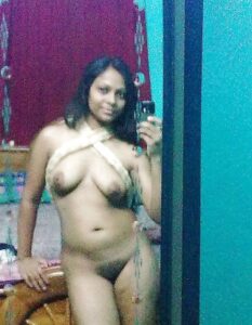 indian horny girl nude with big tits 003