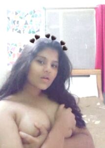 sexy and cute telugu girl topless leaked pictures 005