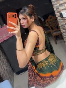 bangladeshi insta model leaked nude selfies 002