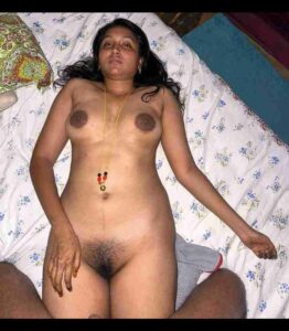 chennai wife xxx big tits show and blowjob 010