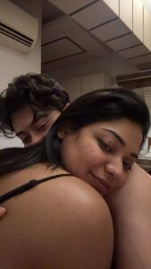 desi girlfriend hot blowjob photos