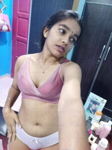 desi girlfriend topless in sexy photos 004