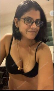 horny marathi wife nude and sexy pics