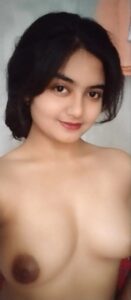 pretty muslim girl topless with lovely tits 009