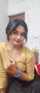 pretty muslim girl topless with lovely tits 012