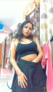 super hot desi girl nude posing for boyfriend 001